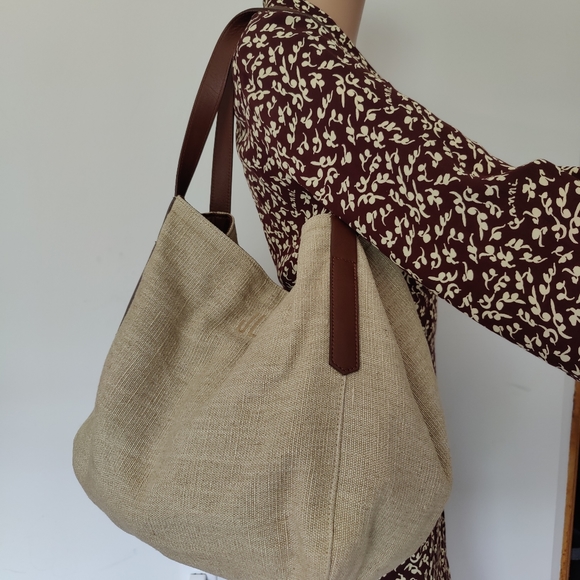Mark & Graham ITALIAN LINEN TRAVEL TOTE - Picture 7 of 12